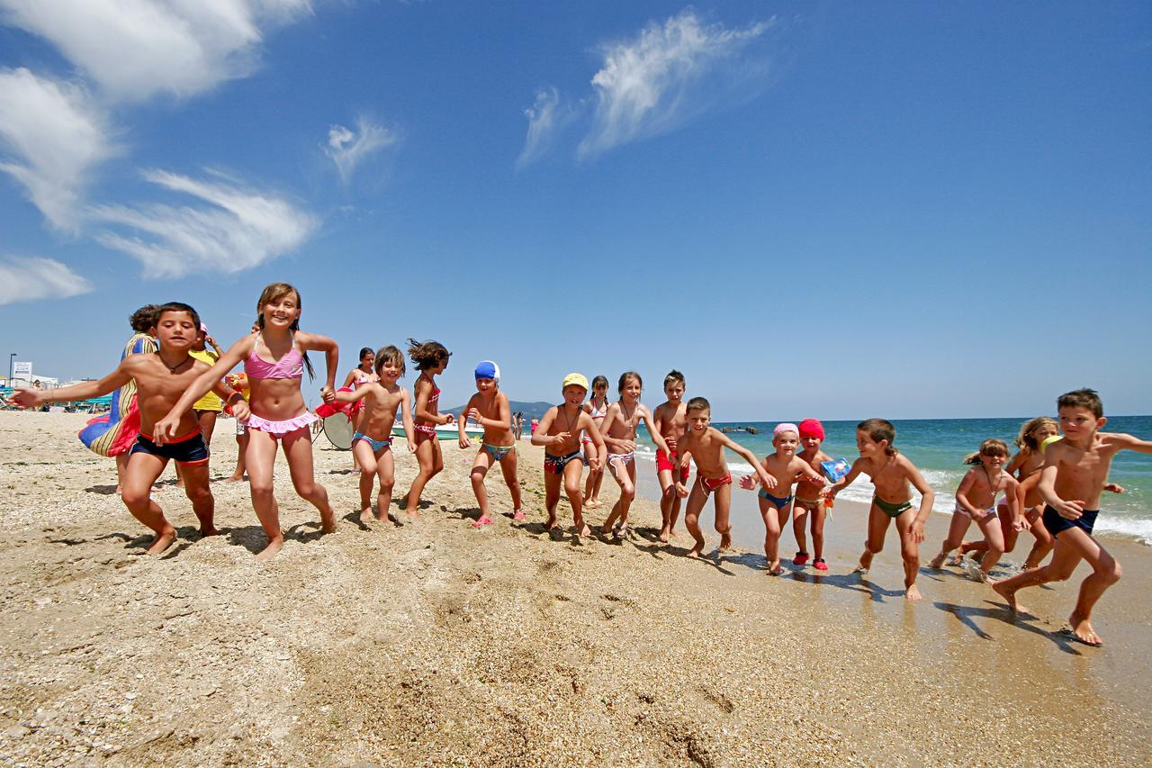 פורטו רקנאטי Villaggio Turistico Internazionale מראה חיצוני תמונה